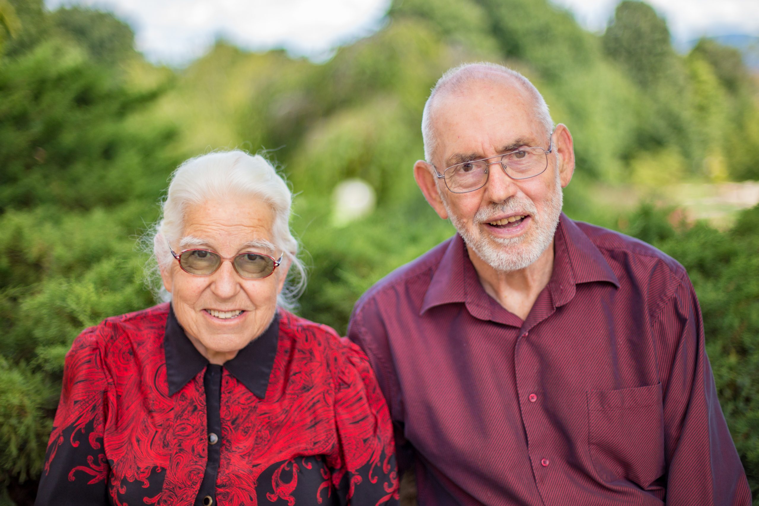 In Memoriam: Dr. Carroll Yoder ’62, professor emeritus of French and literature, led intercultural programs to Quebec, France, Ivory Coast