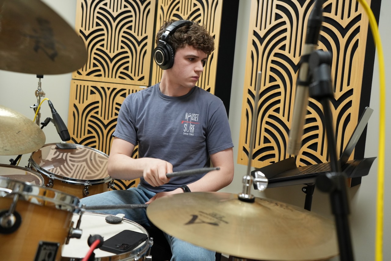 EMU’s Astral Recording Studio partners with local high schoolers on ...